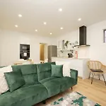 Garden House By Hosty Apartament *