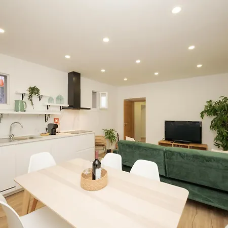 Apartament Garden House By Hosty