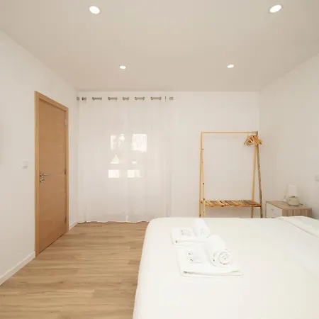 Garden House By Hosty Apartment