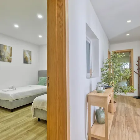 Garden House By Hosty Apartment