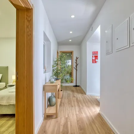Garden House By Hosty